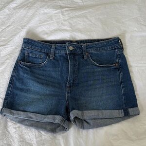 Old Navy Classic Dark Blue Denim Women's Roll-Cuff Shorts